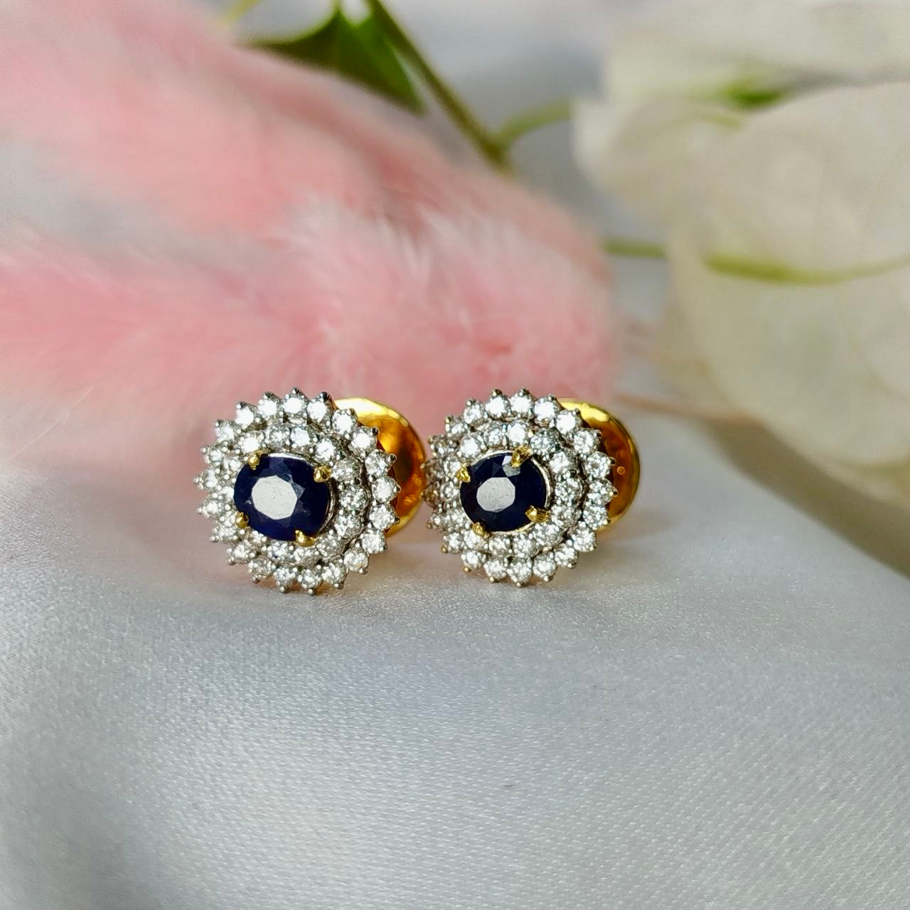 Brilliant 1.9 Carats Sapphire with Diamond Earring