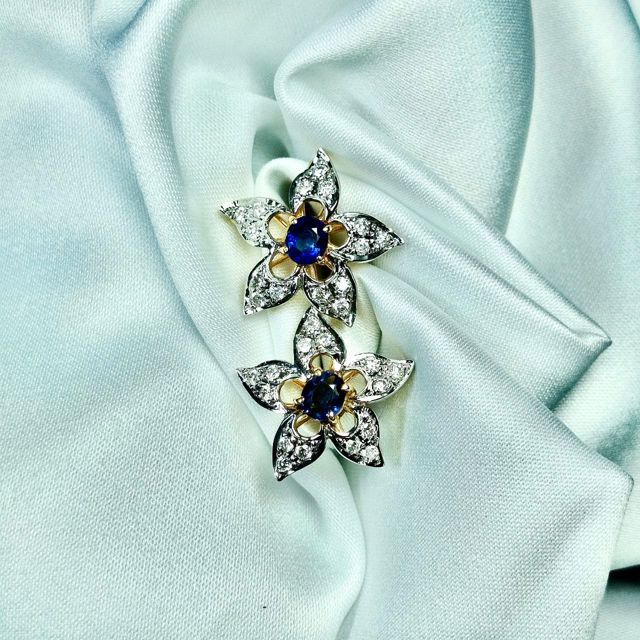 Sapphire with Diamond Earring 18K Yellow Gold