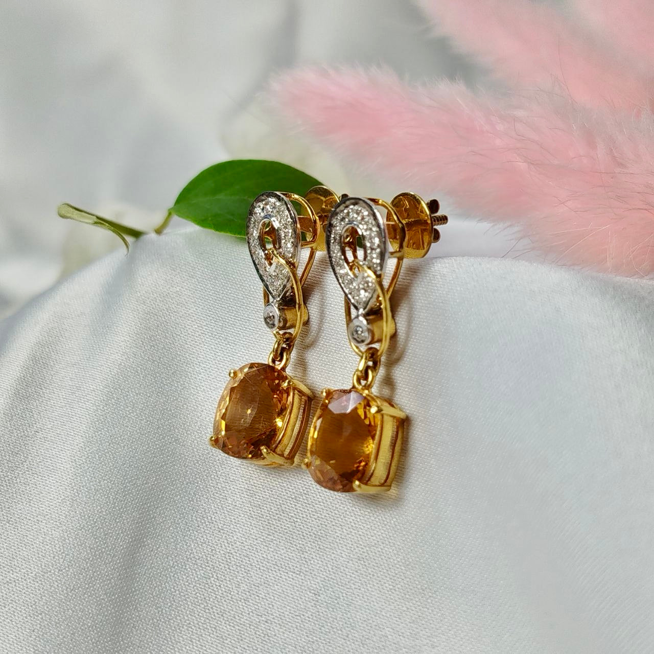 Brilliant 4.8 Carats Citrine Gem Earrings