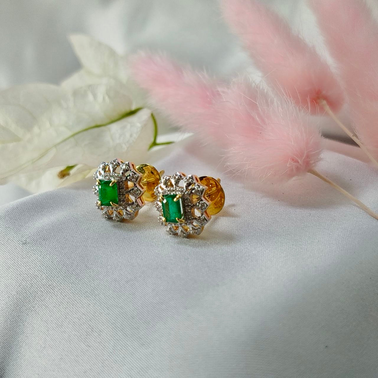 Brilliant 1.6 Carats Columbia Emerald Gem Earrings