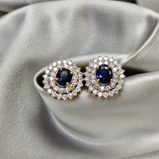 Brilliant 1.9 Carats Sapphire with Diamond Earring