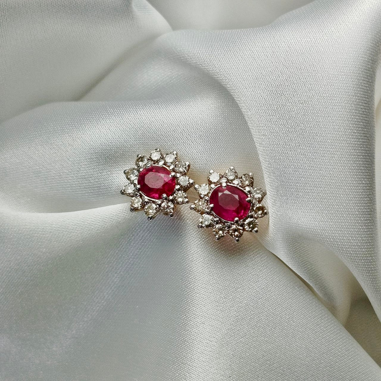 Brilliant 2.03 Carats Burmese Ruby Pigeon colour Earrings