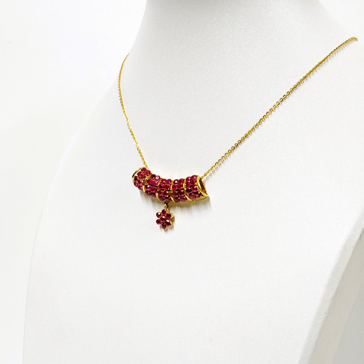Natural Burmese Ruby Pendant with 18K Gold