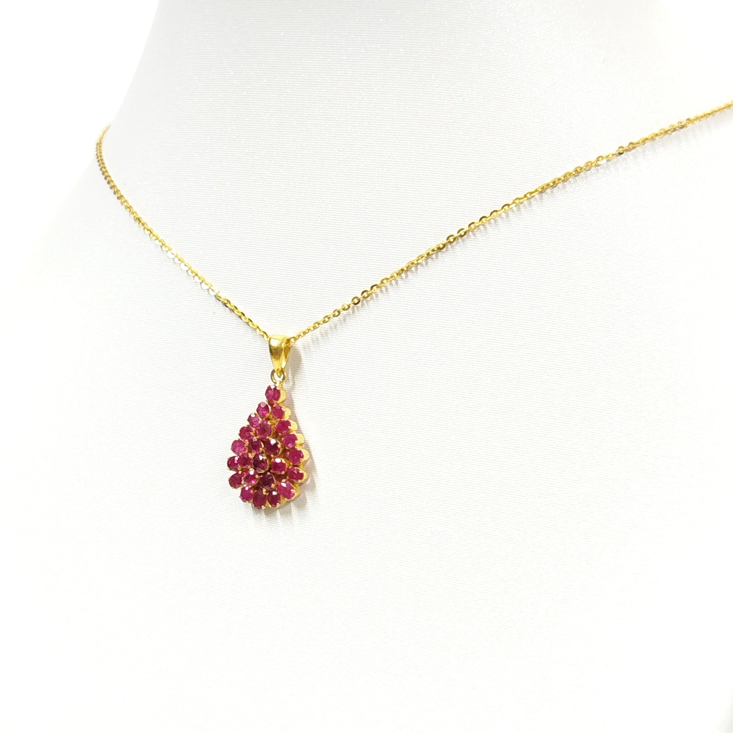 Natural Burmese Ruby Pendant with 18K Gold