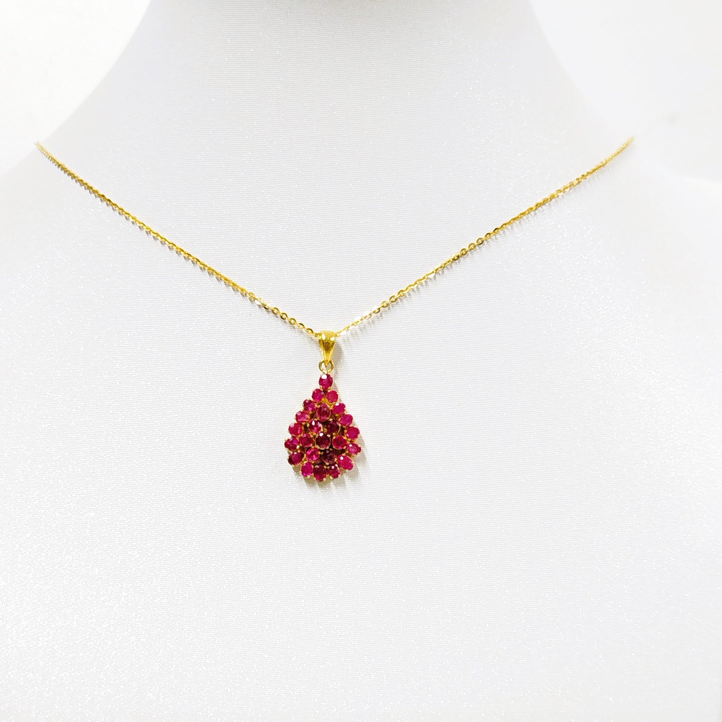 Natural Burmese Ruby Pendant with 18K Gold