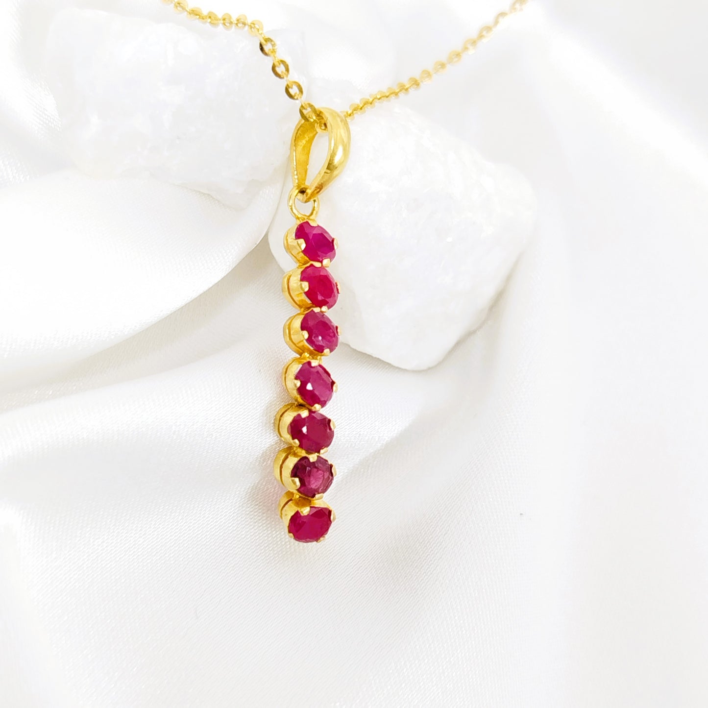 Natural Burmese Ruby Pendant with 18K Gold