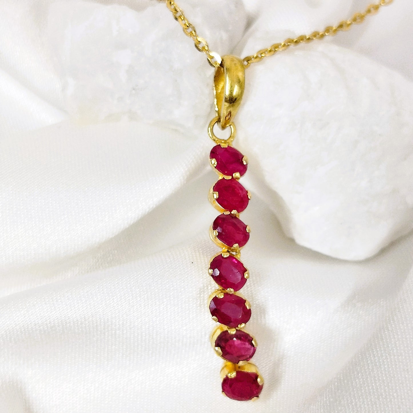 Natural Burmese Ruby Pendant with 18K Gold